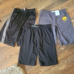 Lot of 3 pairs of boys XL Boys shorts